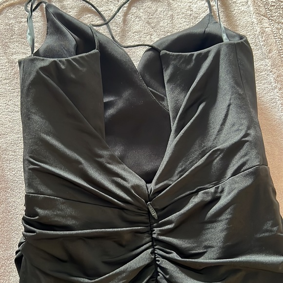 Bariano Faux-Wrap Shirred Evening Dress Gown. Very good/thick quality/fabric. - Picture 7 of 11